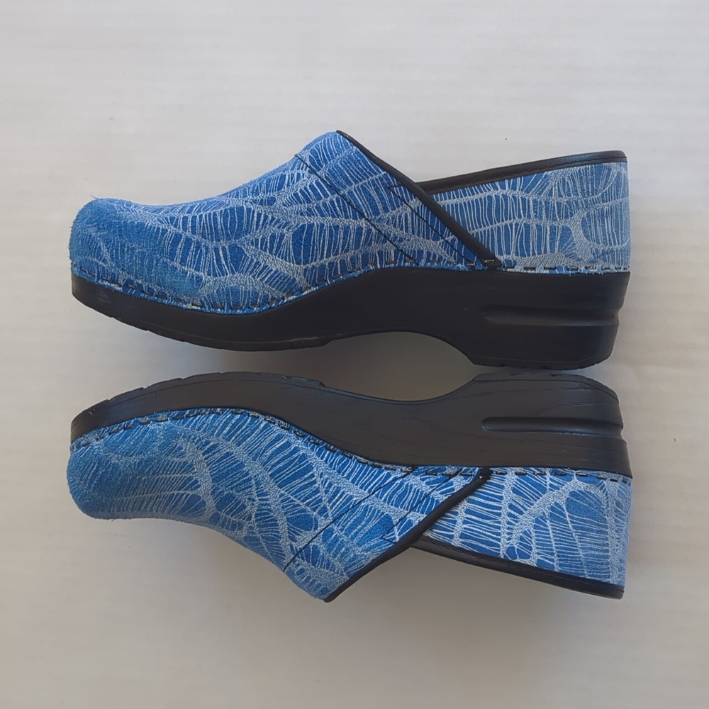 Sanita Leather Applique Design Closed Back Mules Clogs EU 39 Blue - Picture 8 of 16